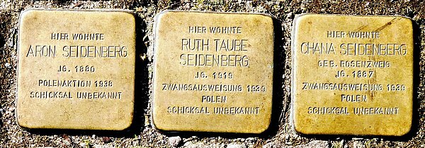 Stolpersteine von Aron Seidenberg, Ruth Taube Seidenberg und Chana Seidenberg