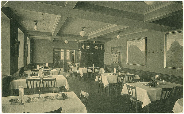 Blick in die Weinstube des "Darmstädter Hofs" 1929