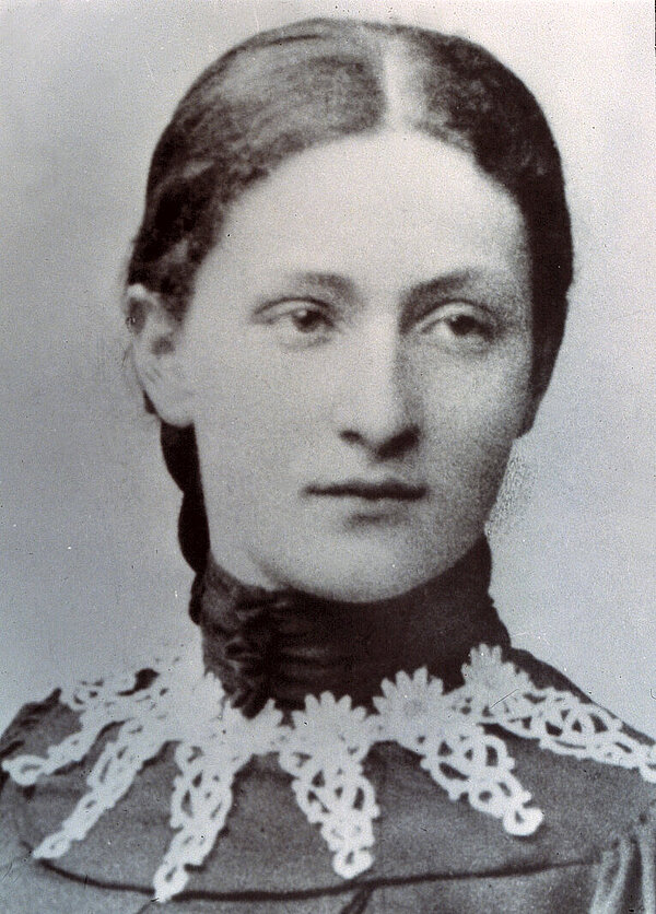 Rahel Goitein als Studentin, Foto um 1905