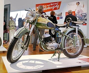 „Rassig, kraftvoll, schön“ – mit derart klangvollen Adjektiven belegten die Werbetexter bei Gritzner die Mopeds und Motorräder aus Durlacher Produktion