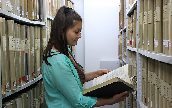 Auszubildende im Stadtarchiv