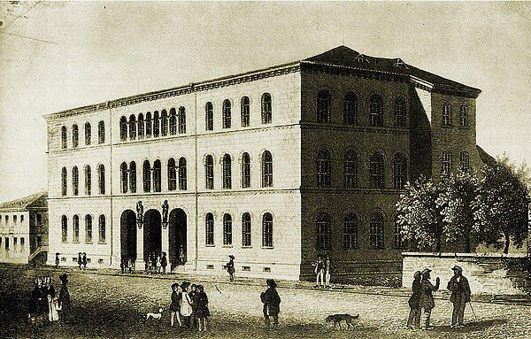 Das Gebäude der Polytechnischen Schule an der Langen Straße.