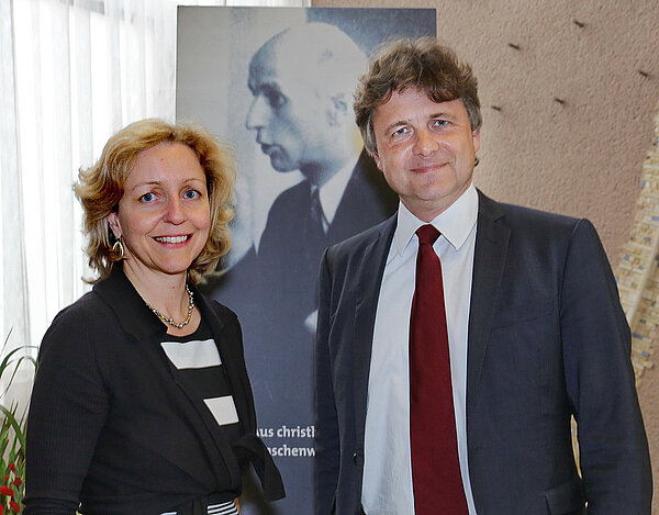 Professorin Dr. Angelika Nußberger mit Oberbürgermeister Dr. Frank Mentrup 2013
