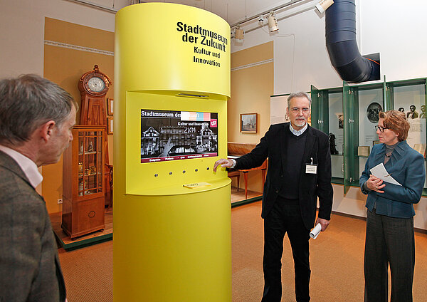 Vorstellung der "Säulen der Stadtgeschichte" im Stadtmuseum 2012