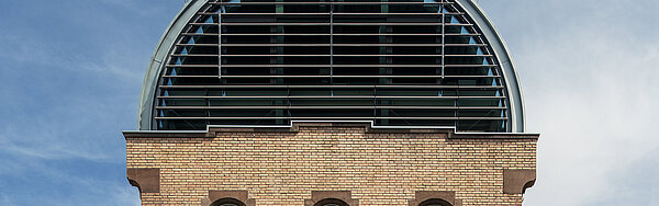 Tonnendach des Stadtarchivs