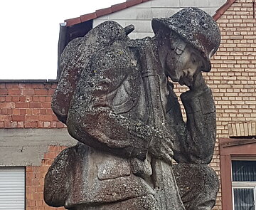 Gefallenendenkmal in Münchweiler an der Rodalb 1919, von Wilhelm Schulte