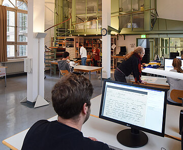 Der Lesesaal des Stadtarchivs