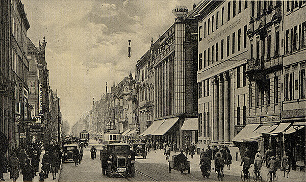 Kaiserstraße 1935 mit "arisiertem" Warenhaus Hermann Tietz auf der rechten Seite