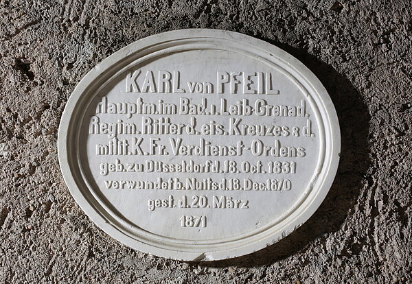 Wandplatte für Karl von Pfeil