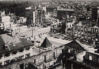 Blick vom Rathausturm im Jahr 1945.