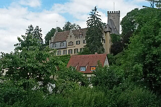 Burg und Schloss Obergrombach, seit 1885 Sitz der Familie Bohlen und Halbach 2014