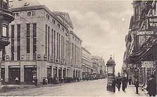 Der 1912-1914 errichtete Neubau des Warenhauses Knopf
