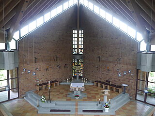 Der Altarraum von St. Margaretha 2017