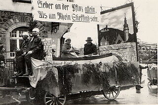 Der Bürgermeisterwagen beim Fastnachtsumzug in Durlach 1937
