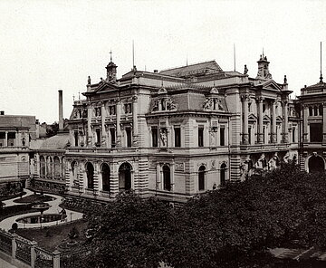 Fotografie des Prinz-Max-Palais, um 1896