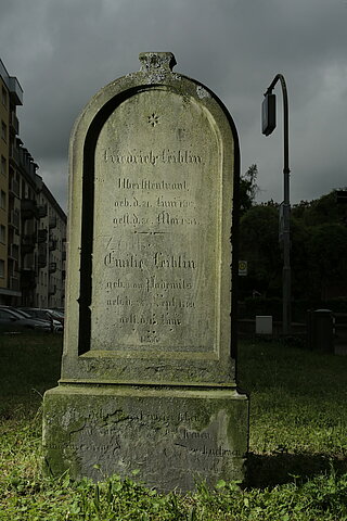 Grabdenkmal Friedrich und Emilie Leiblin
