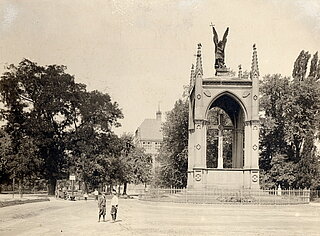 Preußendenkmal auf dem Alten Friedhof, um 1907